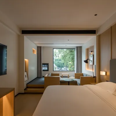 SFEEL Designer Hotel (Chengdu Shuhan Road Jinsha Ruins Branch) Các khách sạn gần Shuhan Road East