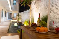 Luoyi Courtyard Homestay (Yingtianmen Branch)