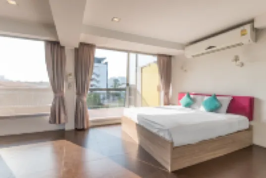 โรงแรมลันตานา พัทยา