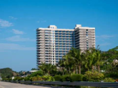 Huidong Twin moon bay  Peninsula Hotel Hotels in Huidong