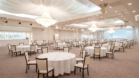 VILLA TERRACE MAEBASHI HOTEL & RESORT Отели в г. Маэбаси