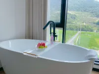 Intelligent Concept Family Vacation Resort (Tonglu Hu Xiaoxia Rafting Store) - 2-stjärniga