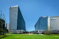 Nanjing Yangzi River Conference Center Longshan Lake Hotel Отели рядом с достопримечательностью «Район Чжэцзян, Университет Информационных Инженерных Инжен»