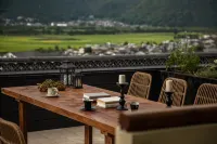 Tengchong Baopu Xishan Hotel (Heshun Ancient Town Branch) 진주샘(전주취엔) 주변 호텔