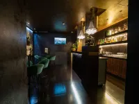 Divina Luxury Hotel Hotels near Globe Theatre
