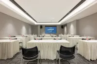 Homeinn Selected Hotel (Baoji Administrative Avenue Zhong Hospital East Area)
