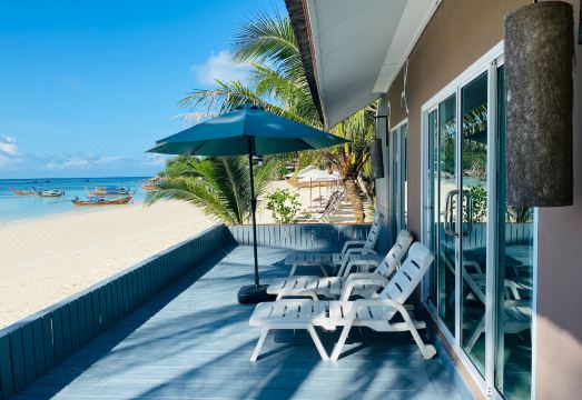 5. 벨라 비스트 비..