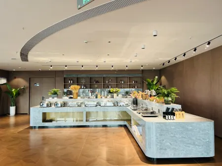 Guangde Hilman Platinum Hotel