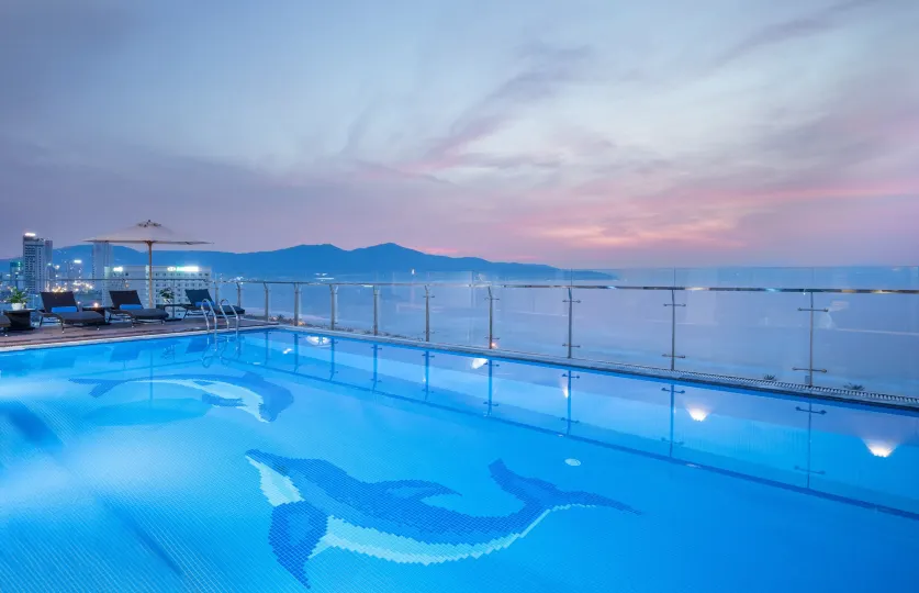 Sunny Ocean Hotel & Spa