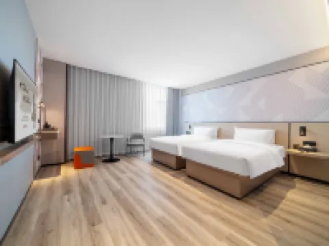 Borrman Hotel (Suzhou Taicang Museum Wanda Plaza) Hotels near Taicang Indoor Stadium