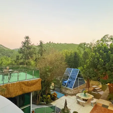 Heshan Songjian Mountain Residence Homestay