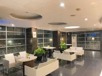 สตูดิโอ วัน ธามริน โฮเทล โรงแรมใกล้สถานีบีเอ็นไอ ซิตี้