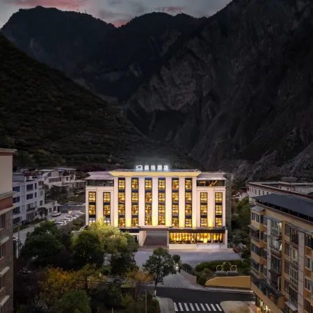 Senge Hotel