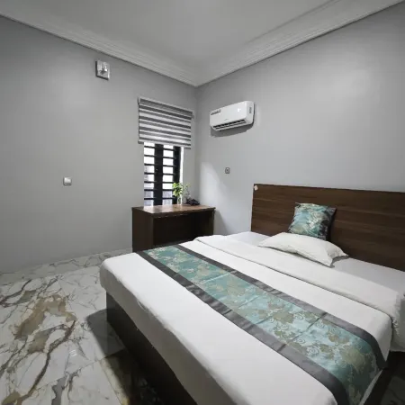 Lagos Wanhao Hotel Hotels in Lagos