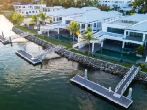 德納勞三重別墅 迪那橈島酒店