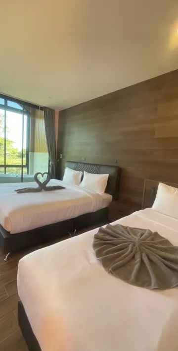 ห้องครอบครัวพร้อมระเบียงวิวและอ่างอาบน้ำ