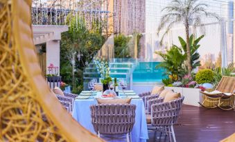 CRESCENT MOON HOTEL