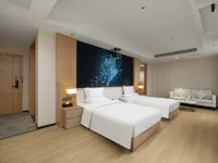 Guizhou Wenlv Jiayi · Swimming Pool International Resort Hotel (Kaili) Hotels near Miaomei Non-legacy Museum