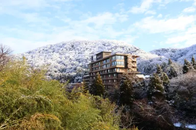Yamanaka Onsen Kissho Yamanaka Hotels near Kutaniyaki Art Museum
