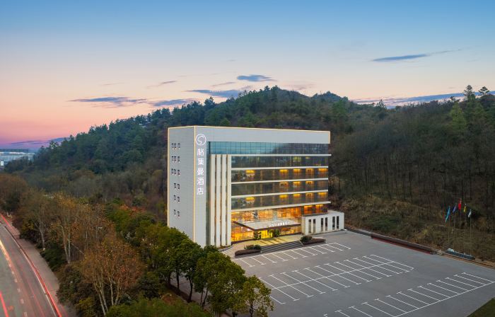 Gejiman S Hotel (Jiujiang Hukou Jinshawan Avenue Store)