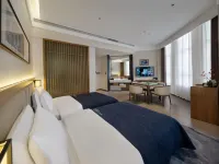 QIANNA HOTEL GLORIOUS (Hebi Chaogeli High-speed Railway Station Branch)