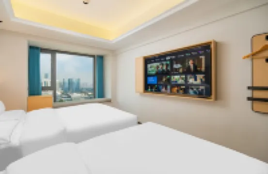 Haoke Collection Hotel (Chengdu East Railway Station West Square)