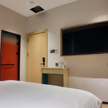 Aksu Huamei Hotel