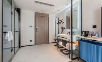 Mannsic Hotel (Beijing Communication University Dalianpo Subway Station Branch)