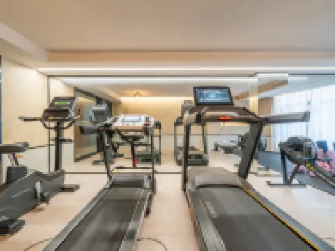 yihotel (Shanghai Lujiazui Riverside Center Expo Park Branch) Hotels in Shanghai