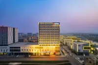 Borrman Hotel (Dongying Optics Valley Future City) Hotel dekat Yizhou Road Commercial Street