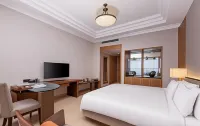 Changzhou Soluxe International Grand Hotel (Qingguo Lane Wuyue Plaza)