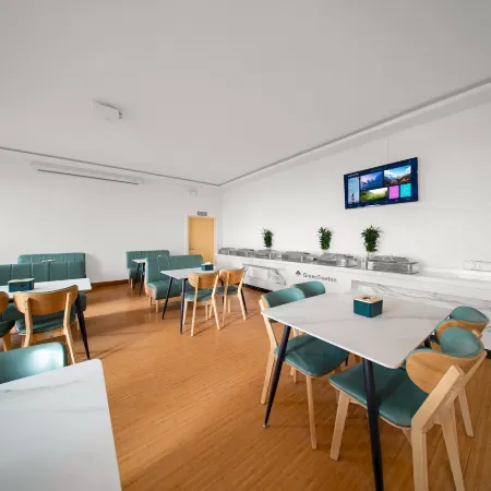 GreenTree Inn Express Hotel (Binzhou Wudi Ancient City)