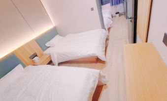 Ruoqiang Deshe Homestay (Ruoqiang Railway Station)
