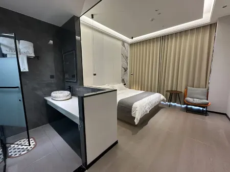 Heyue Hotel Отели рядом с достопримечательностью «YiHe ChunXi BuXingJie»