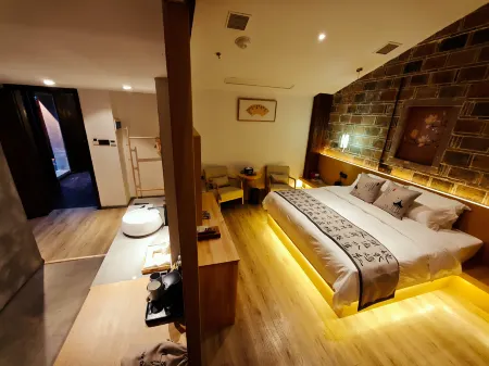 xunmengchangli  Homestay Отели рядом с достопримечательностью «Zhengjue Ancient Temple»