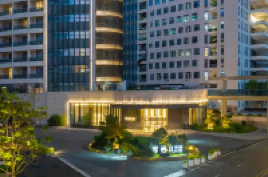 Sanlongwan YunXi Hotel (Guangzhou South Railway Station) Hotels near Wenhanhu Park