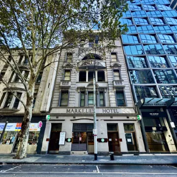 YHA Melbourne Central