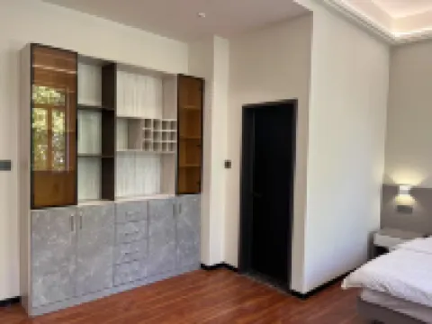 QiHe Apartment (Zibo The Mixc Badaju)