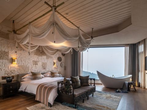 Shuji Mountain Villa (Cloud Sea Sunrise Observation Deck)