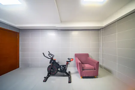 Starway Hotel (Xining Shuijing Lane Wangfujing Branch) Отели рядом с достопримечательностью «Xining Botanical Garden»