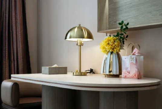 Echarm Plus Hotel (Guangzhou Beijing Road Pedestrian Street Dafogu Temple) Отели рядом с достопримечательностью «National Government Former Site»