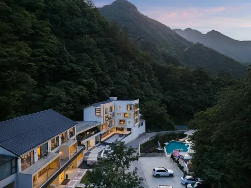 Only this fairyland,  designer art villa mountain lodging