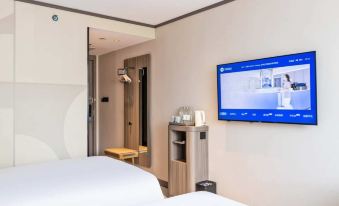 HanTing Hotel (Tianjin Eye Shizilin Street)