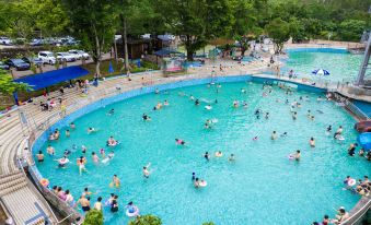 Lotus Mountain Hot Spring Resort