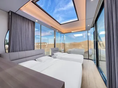 敦煌去野e族沙漠露營星空民宿（鳴沙山月牙泉景區店） 月牙泉小鎮附近的飯店