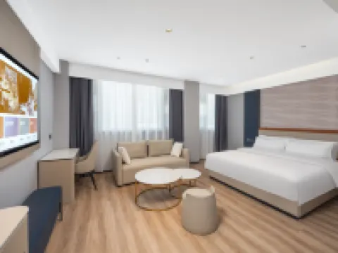 Yantai Duoyue Hotel (Yantai Station Binhai Square) Hotels in Yantai