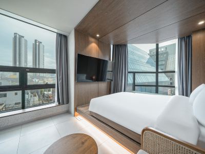 Giant Hotel
