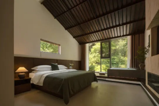 Jiuzhaigou Banshandu Homestay (Jiuzhaigou Scenic Area) Hotels near Shuzhenggou Valley