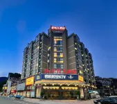 Junyue Hotel - 3 stelle
