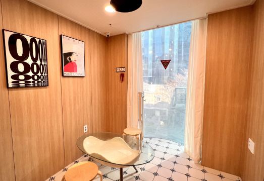 아라 125의 공용 주방 또는 조식 장소